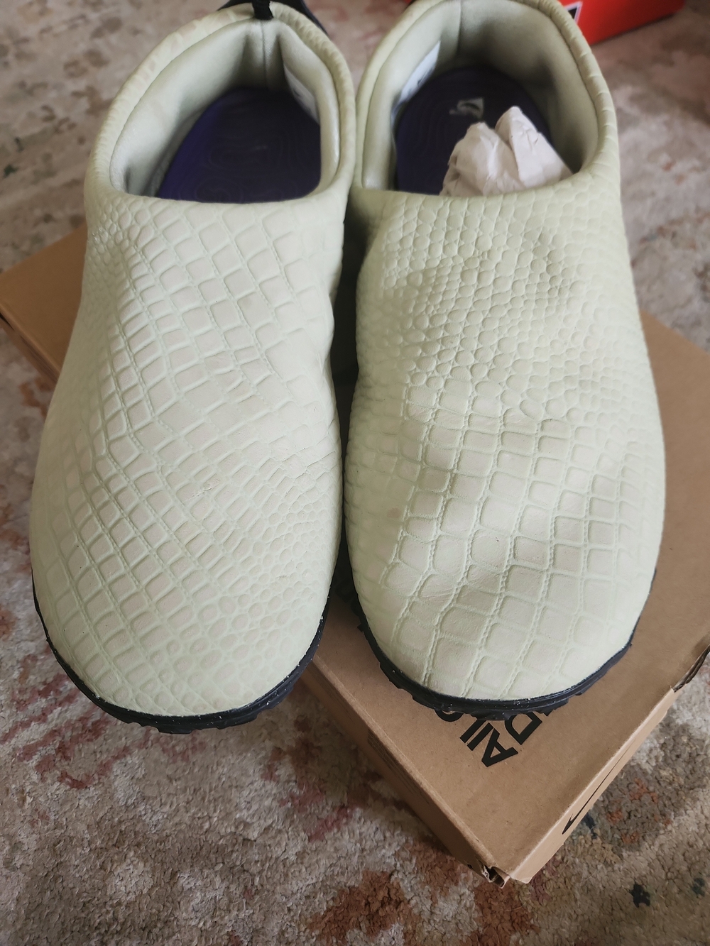 Size 15 - Nike ACG Moc Premium Olive Aura Croc With Box - Picture 7 of 10